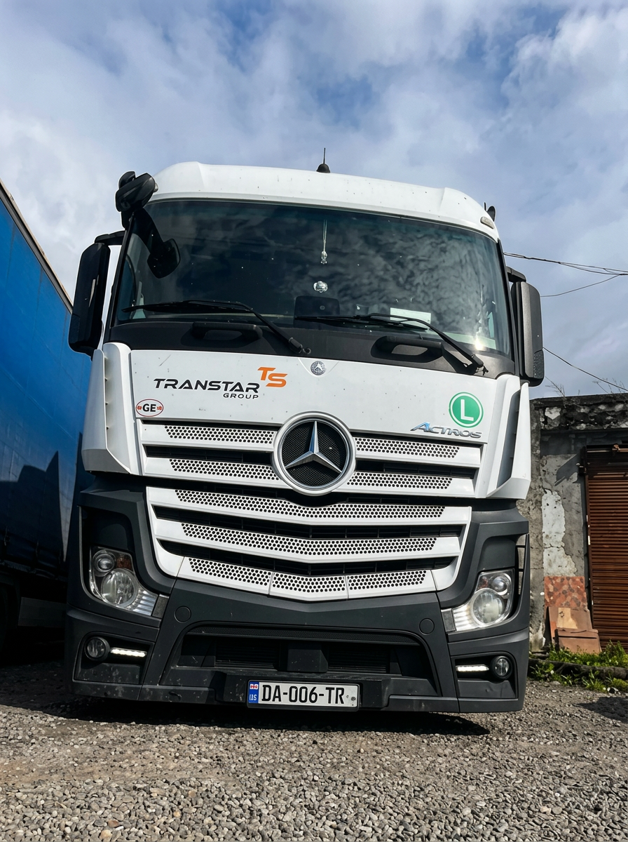 DAF სატვირთო — წინა ხედი